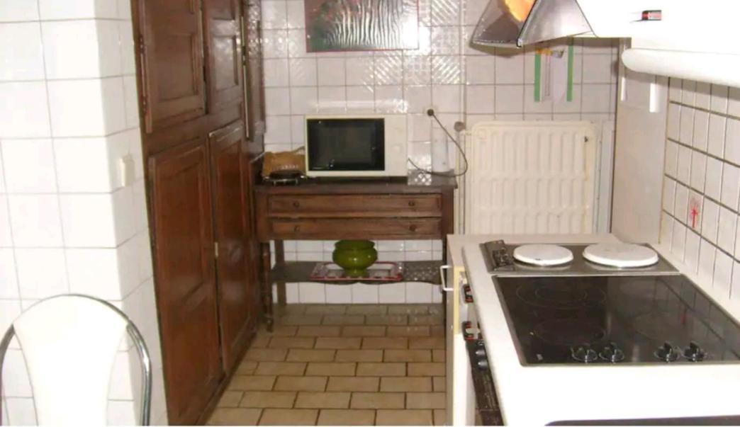 Propriete Bordee D'Etangs, Propice A La Detente Florenville Exterior foto
